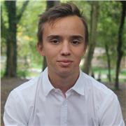 Etudiant en 3ème année d'école de commerce, Bac S spé Math, offre des cours de mathématiques niveau collège et lycée